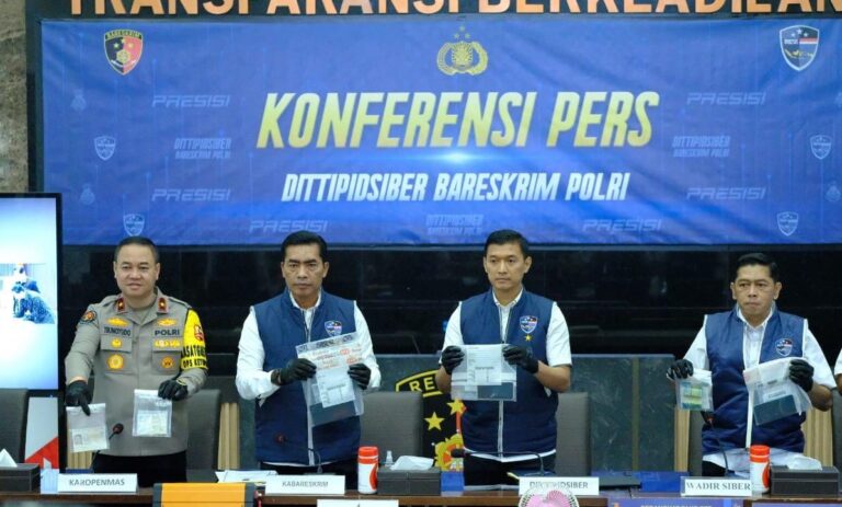 Polri Ungkap Sindikat Penipuan Online Berkedok Fake BTS dan SMS Blast, Dua WNA Cina Ditangkap di SCBD