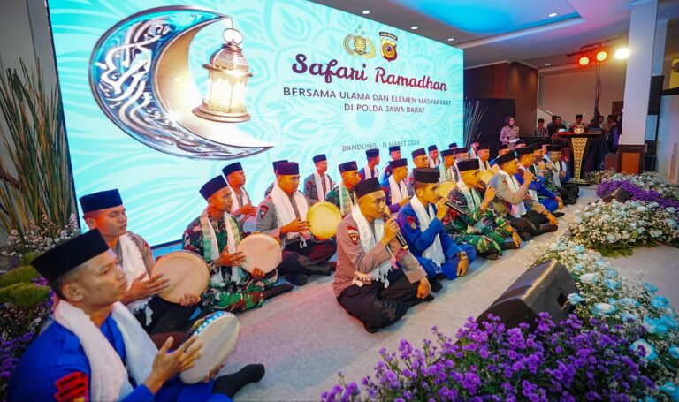 Momen Hangat Kapolri Berbagi dan Perkuat Silaturahmi Dengan Ulama serta Masyarakat di Bulan Ramadhan