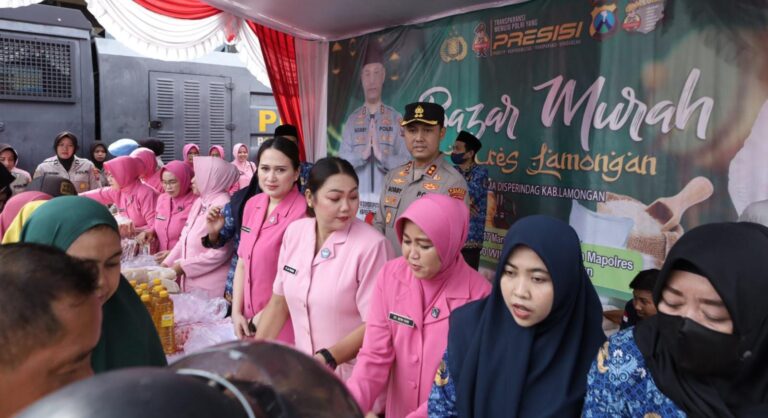 Polres Lamongan Gandeng Disperindag Gelar Bazar Ramadhan Murah