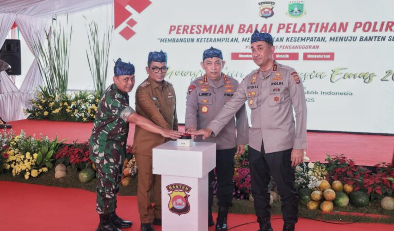 Dukung Pemberdayaan Masyarakat, Kapolri Resmikan Balai Latihan Polisi Peduli Pengangguran