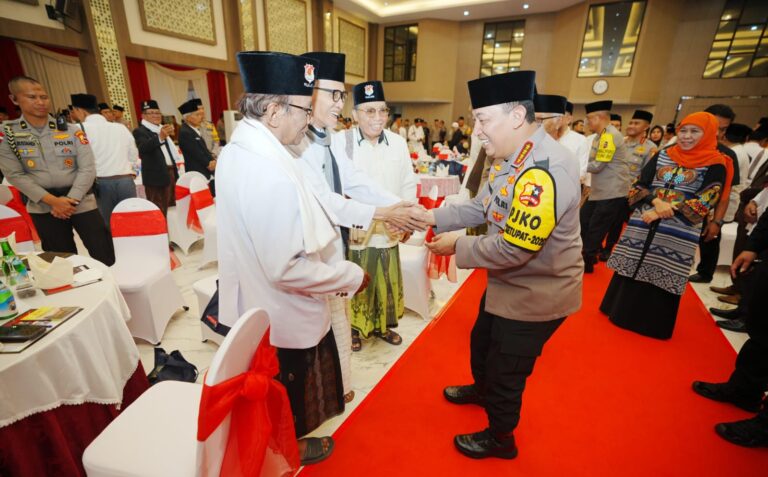 Safari Ramadan, Kapolri Pererat Silaturahmi Dengan Ulama Hingga Tokoh Masyarakat