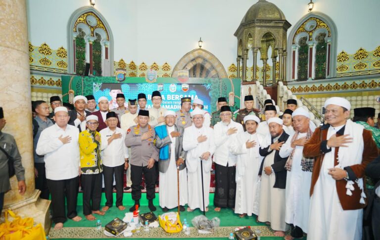 Safari Ramadan di Medan, Kapolri: Pererat Silaturahmi Demi Keamanan dan Kesejahteraan