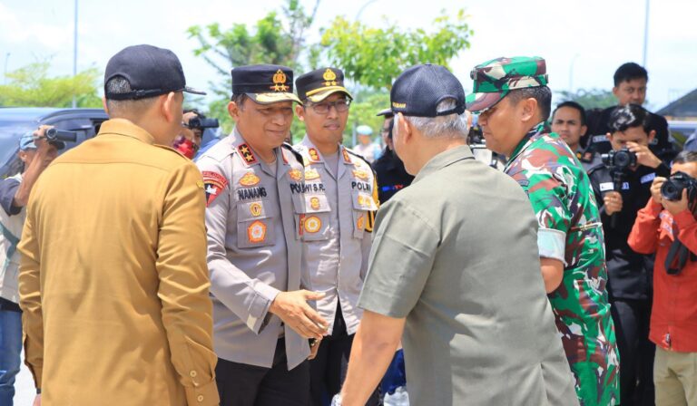 Kapolda Jatim Cek Posyan di Rest Area Tol Ngawi, Pastikan Mudik Aman Keluarga Nyaman