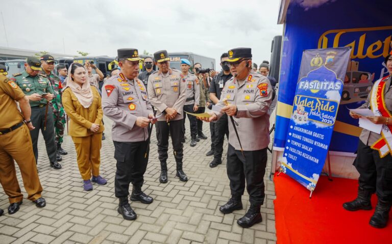 Kapolri Pastikan Kesiapan Pengamanan Arus Mudik dan Layanan Valet & Ride Polda Jateng