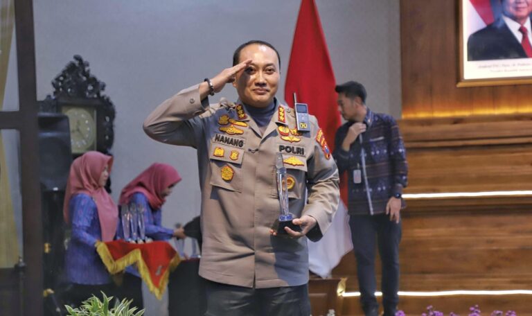 Kapolresta Malang Kota Raih ‘Rastra Sewakottama Award 2025’ Komitmen Lindungi Anak Perempuan dari Kanker Serviks