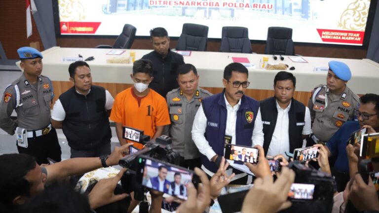 Ungkap Peredaran Gelap Sabu, Polisi Selamatkan 64.000 Jiwa