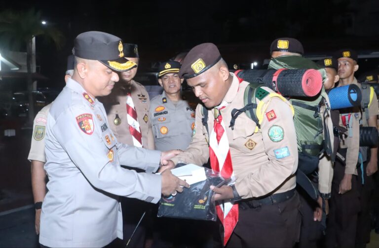 Sukseskan Upaya Menanggulangi Kebakaran, Kapolres Lepas Kontingen Ikuti Jambore Karhutla 2025