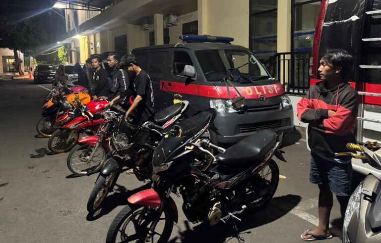 Polisi Amankan 52 Sepeda Motor di Situbondo Tertibkan Balap Liar