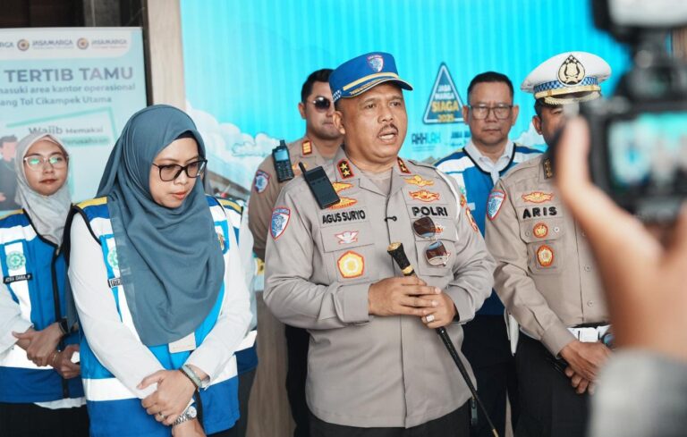Kakorlantas Pantau Kondisi Lalin Tol Trans Jawa di Masa Long Weekend