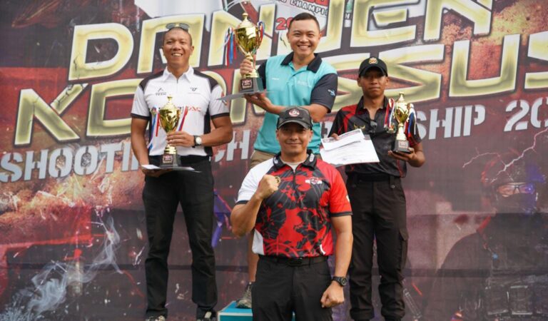 Delapan Dari 17 Taruna Akpol Raih Piala di Kejuaraan Menembak Danjen Kopassus