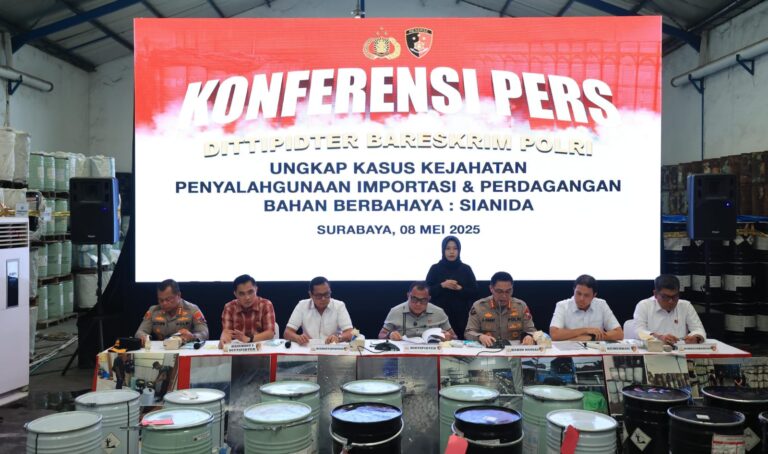 Bareskrim Polri Bongkar Perdagangan Ilegal Sianida di Surabaya dan Pasuruan, Omzet Capai Rp 59 Miliar