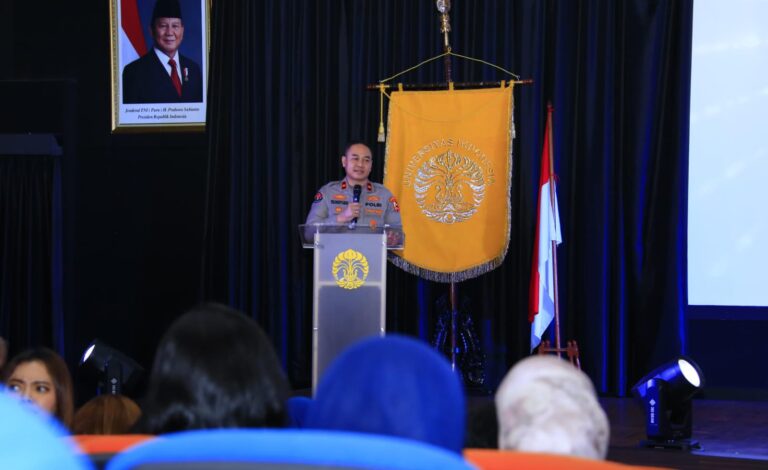 Divhumas Polri Raih Gold Winner Kategori Keterbukaan Informasi di Makaravox UI PR Awards 2025