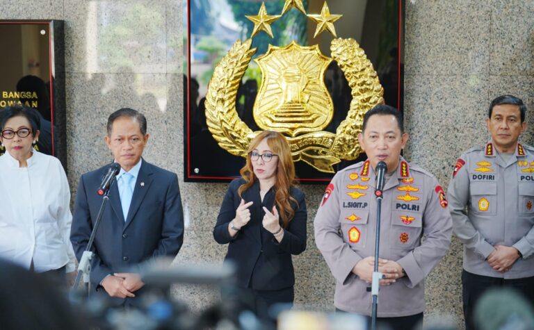 Teken MoU dengan Kementerian LH, Kapolri Komitmen Jaga Kualitas Lingkungan Hidup Jadi Lebih Baik