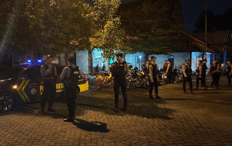 Malam 1 Suro, Polres Bojonegoro Birukan Jalan Raya Jaga Kondusifitas Kamtibmas