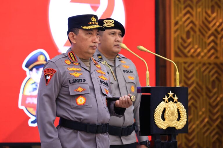 Kapolri Pimpin Upacara Pemuliaan Nilai-Nilai Tribrata Dalam Rangka HUT Bhayangkara ke-79