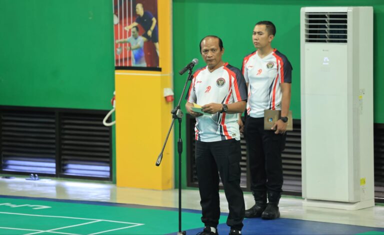 Kapolda Jatim Buka Turnamen Bulutangkis Sambut Hari Bhayangkara ke-79