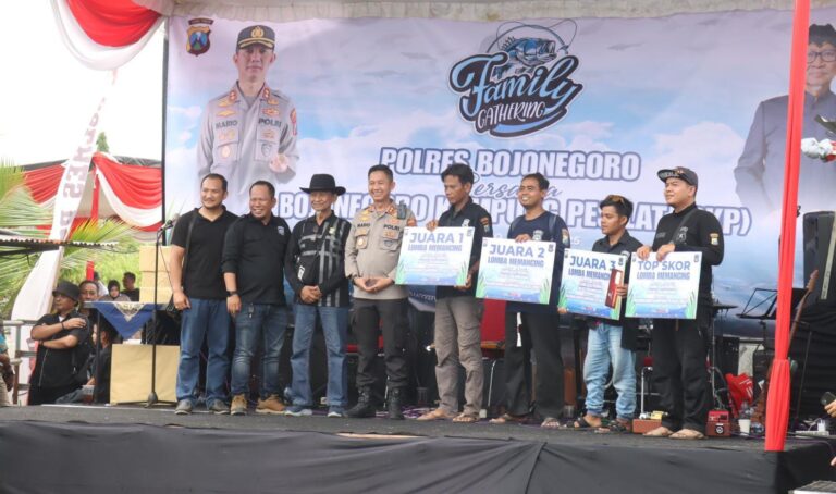 Perkuat Silaturahmi Jelang Suroan, Polres Bojonegoro Gelar Gathering Lomba Mancing Bersama Pesilat