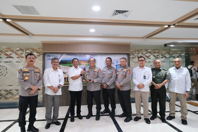 Bulog dan Polri Sinergi Dukung Ketahanan Pangan dan Kesejahteraan Petani Jagung