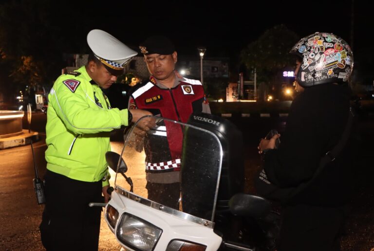 Polres Tuban Intensifkan Patroli Malam Pastikan Pengesahan Warga Baru PSHT Aman