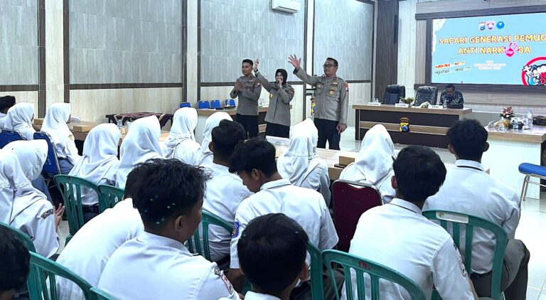 Polda Jatim Gelar Safari Generasi Emas Anti Narkoba di Bondowoso