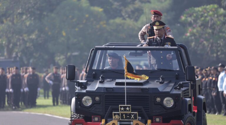 Hari Bhayangkara ke-79, Kapolda Jatim Tekankan Anggota Jaga Marwah dan Profesional Polri