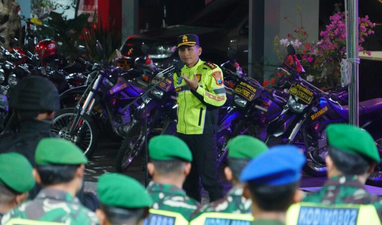 Suran Agung: Ratusan Polisi Kawal Ketat 2.400 Warga PSHWTM dari Ponorogo ke Madiun