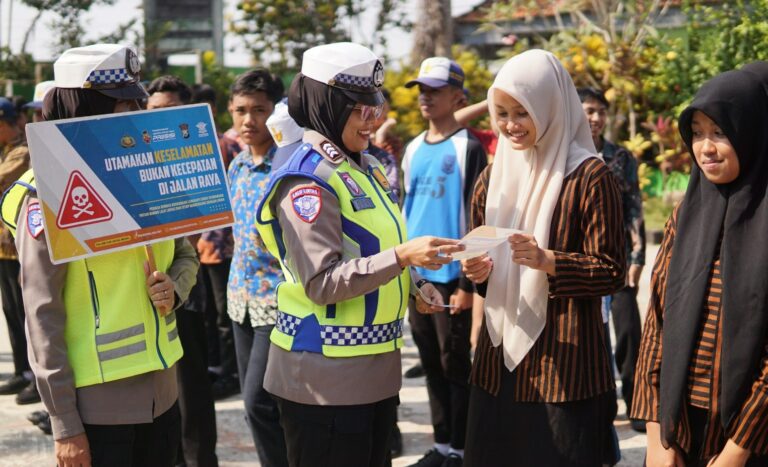 Tingkat Kecelakaan Turun, Operasi Patuh Semeru 2025 Polres Malang Dinilai Efektif