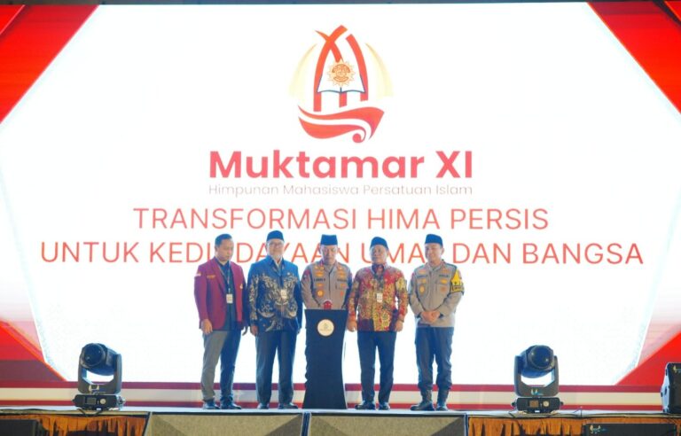 Buka Muktamar Hima Persis, Kapolri Ajak Jaga Nilai Persatuan-Kesatuan