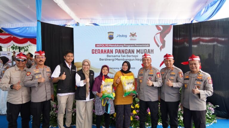 Alumni Akpol 90 Hadirkan Pasar Murah di Pedurungan, Warga Antusias Nikmati Harga Bersahabat