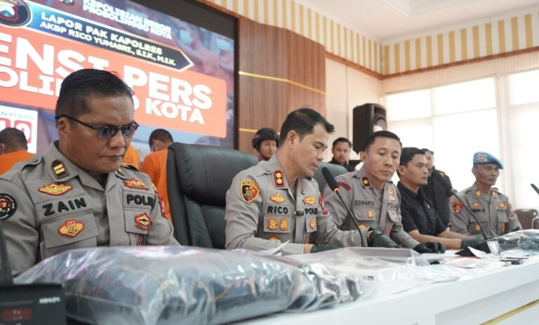 Polres Probolinggo Kota Amankan Tersangka Otak Perampokan di Kedopok