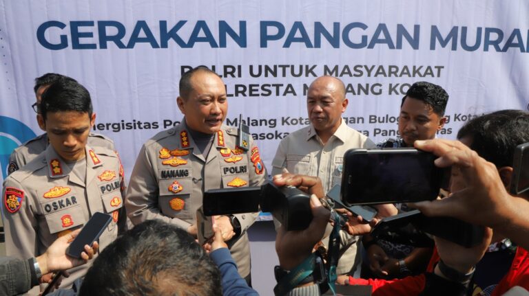 Gerakan Pangan Murah Polri Tahap Dua: Kapolresta Malang Kota Berangkatkan 48,5 Ton Beras SPHP Bulog