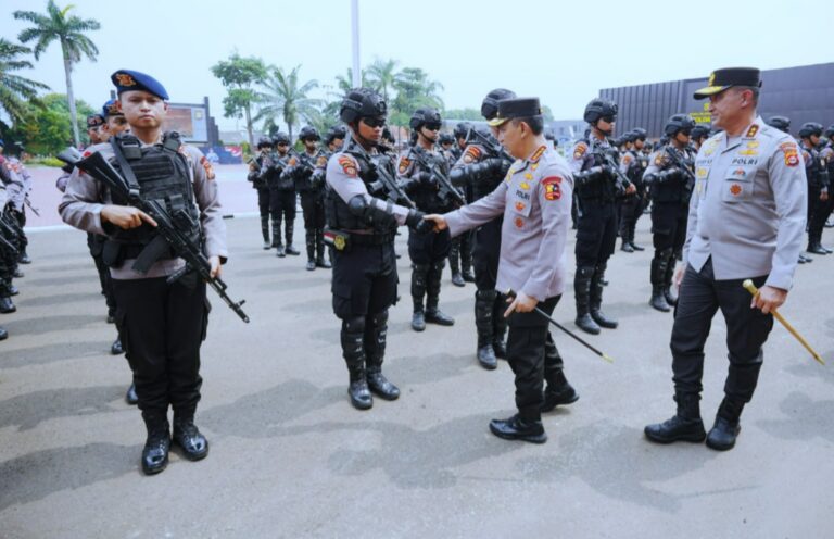 Kapolri Resmikan Tim Patroli Maung Presisi: Beri Pelayanan Masyarakat di Wilayah Rawan Kejahatan