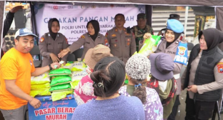 Polres Pasuruan Komitmen Gelar Gerakan Pangan Murah, Siapkan 2 Ton Beras untuk Warga Sukorejo dan Tosari