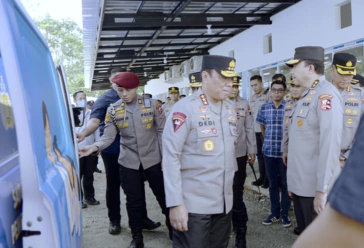 Libatkan Warga Sekitar, Wakapolri Sebut SPPG Polri di Gedawang Sebagai Bukti Kepedulian Polri Pada Masyarakat