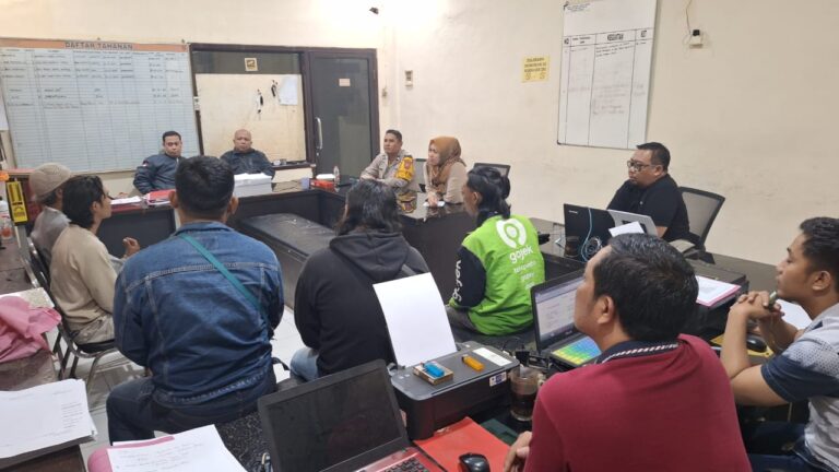 Video Sempat Viral, Perselisihan Jukir dan Ojol di Malang Berakhir Damai Lewat Mediasi Polisi