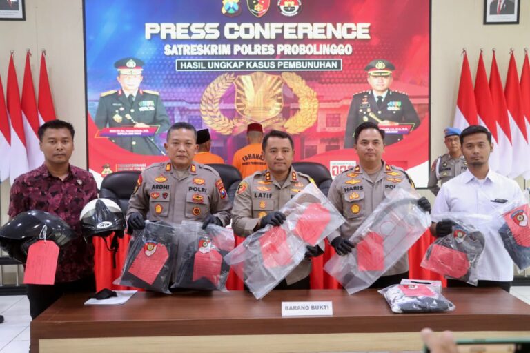 Polres Probolinggo Amankan Ayah dan Anak Tersangka Pembunuhan Maut di Sukapura