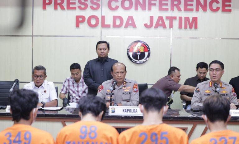 Polda Jatim Ungkap Ratusan Pelaku Aksi Anarkis di 10 Kota, Kerugian Capai Rp 256 Miliar