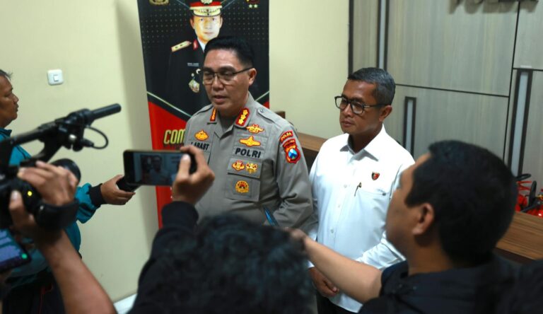 DVI Polda Jatim Dirikan Posko Penanganan Korban Robohnya Bangunan Pondok Pesantren Al Khoziny