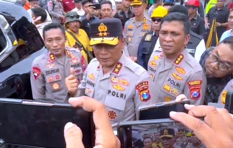 Polda Jatim Gandeng Pakar dari ITS Fokus Evakuasi Korban Robohnya Bangunan di Ponpes Sidoarjo