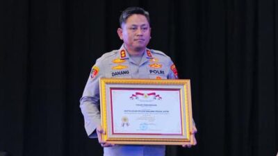 Layanan Makin Profesional, Polres Malang Raih Penghargaan Kompolnas Award 2025