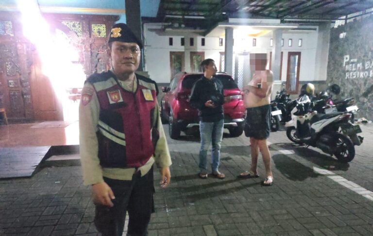 Respons Cepat Layanan 110 Polresta Malang Kota, Polisi Amankan WNA Mabuk di Penginapan Oro-Oro Dowo
