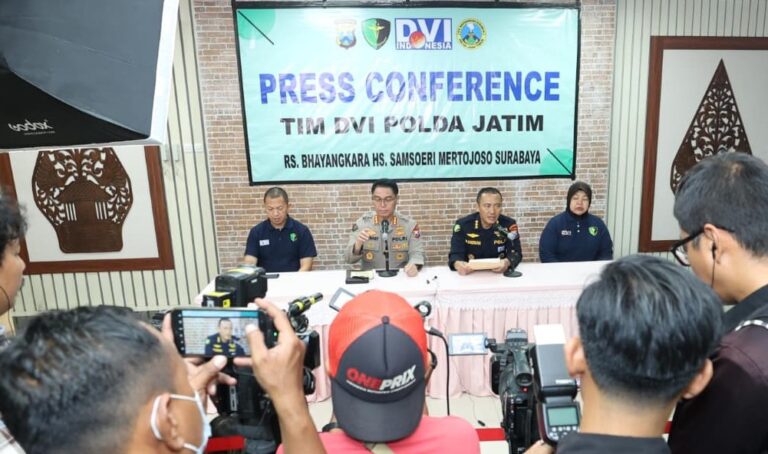 Tim DVI Polda Jatim Kembali Berhasil Identifikasi Enam Jenazah Santri Ponpes Al Khoziny Sidoarjo