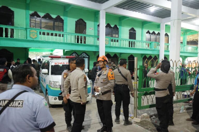 Polresta Sidoarjo Terjunkan 40 Personel Samapta Bantu Evakuasi di Ponpes Al Khoziny