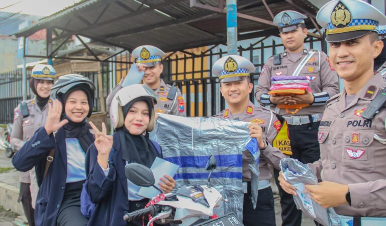 Polres Jember Hadirkan Layanan Publik yang Cepat, Transparan dan Humanis Lewat Program Polantas Menyapa