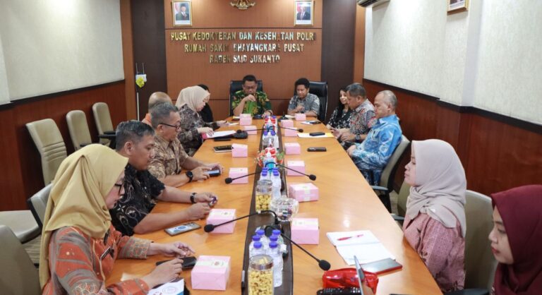 RS Bhayangkara TK I Pusdokkes Polri Terima Kunjungan Kedutaan Besar Inggris Di Jakarta