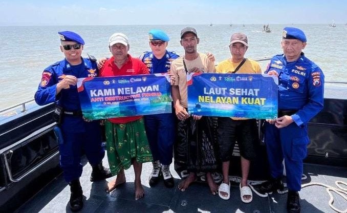 Ditpolairud Polda Jatim Kampanyekan Laut Sehat Nelayan Kuat