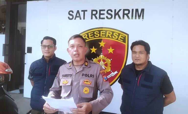 Polres Pelabuhan Tanjungperak Berhasil Amankan Empat Pelaku Pengeroyokan di Konser Hardcore