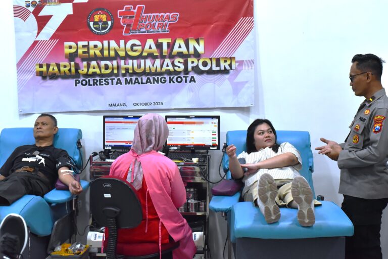 HUT Humas Polri ke-74, Peduli Kemanusiaan Polresta Malang Kota Gandeng Wartawan Gelar Donor Darah
