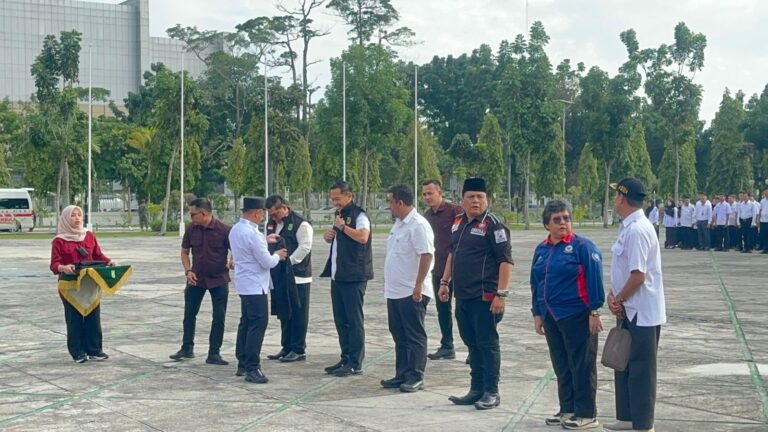 Apel Kebangsaan dan Launching Satgas PHK, Gubernur Riau Tegaskan Negara Harus Hadir Lindungi Pekerja