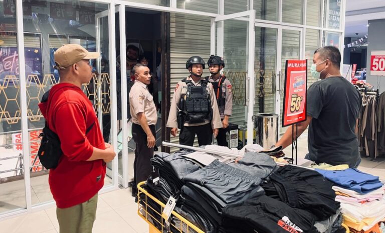 Polri Kerahkan Brimob Untuk Evakuasi dan Pengamanan Pasca Gempa di Tarakan